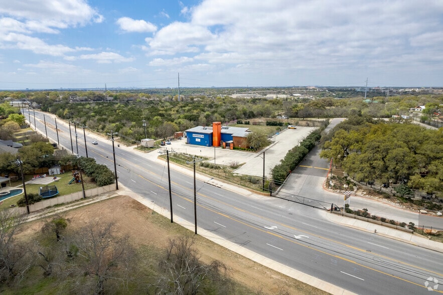 More Photos Of 18745 Redland Rd, San Antonio Restaurant For Sale