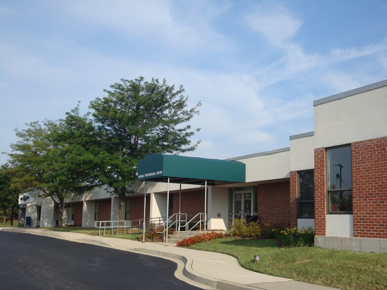 More Photos Of 1576 Merritt Blvd, Dundalk Medical For Lease