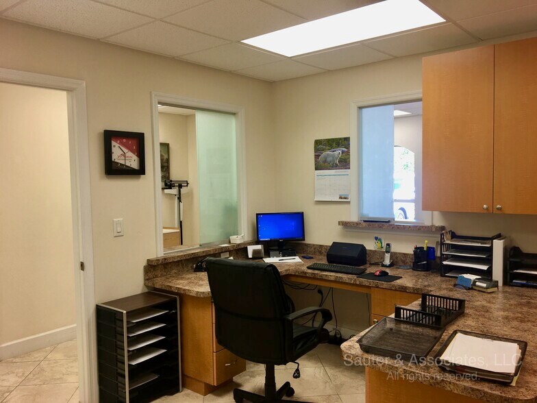 More Photos Of 7000 54th Ave N, Saint Petersburg Storefront Retail Office For Lease