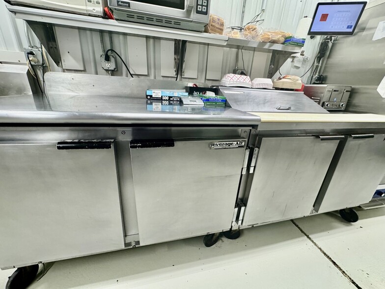 More Photos Of 125 Cypress Rd, Buchanan Restaurant For Sale