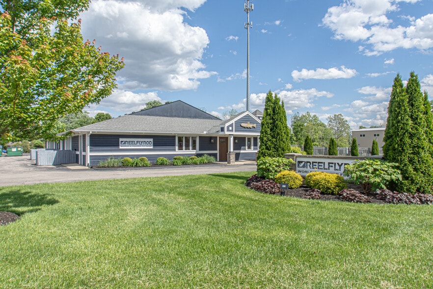 Primary Photo Of 1908 N Lakeman Dr, Bellbrook Storefront Retail Office For Sale