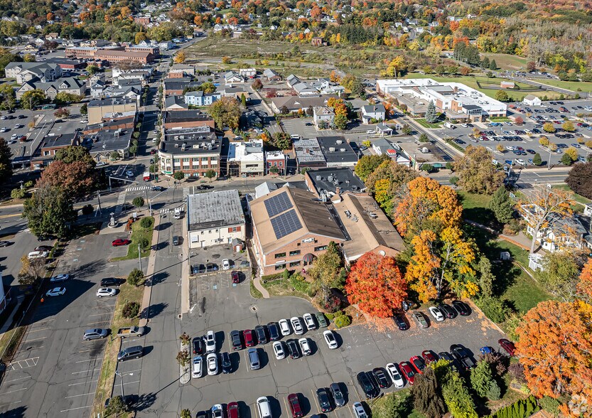 More Photos Of 20-26 N Main St, Southington Loft Creative Space For Lease