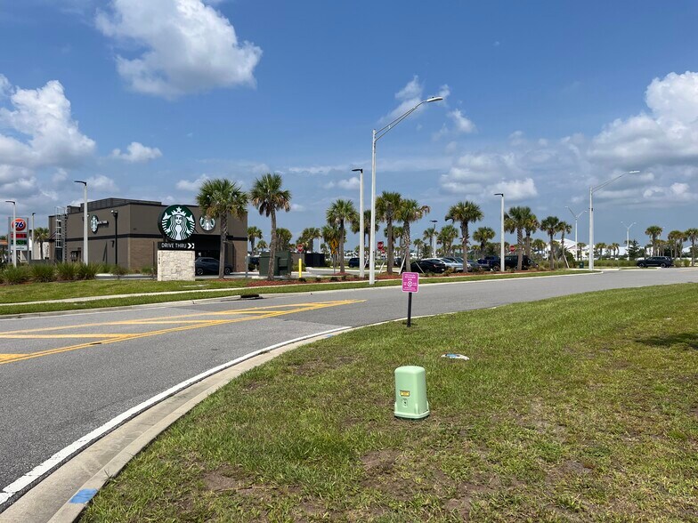 More Photos Of 145 Beachwalk Shore Dr, Saint Johns Freestanding For Lease