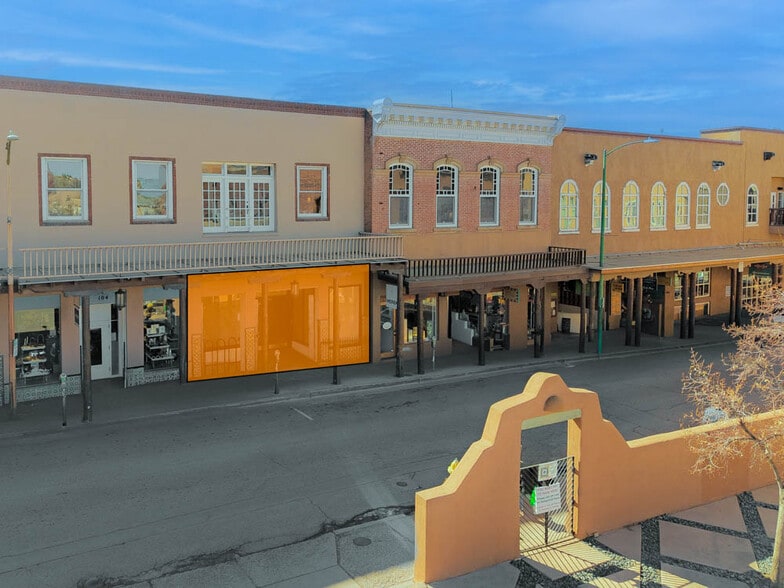 More Photos Of 106 W San Francisco St, Santa Fe General Retail For Lease