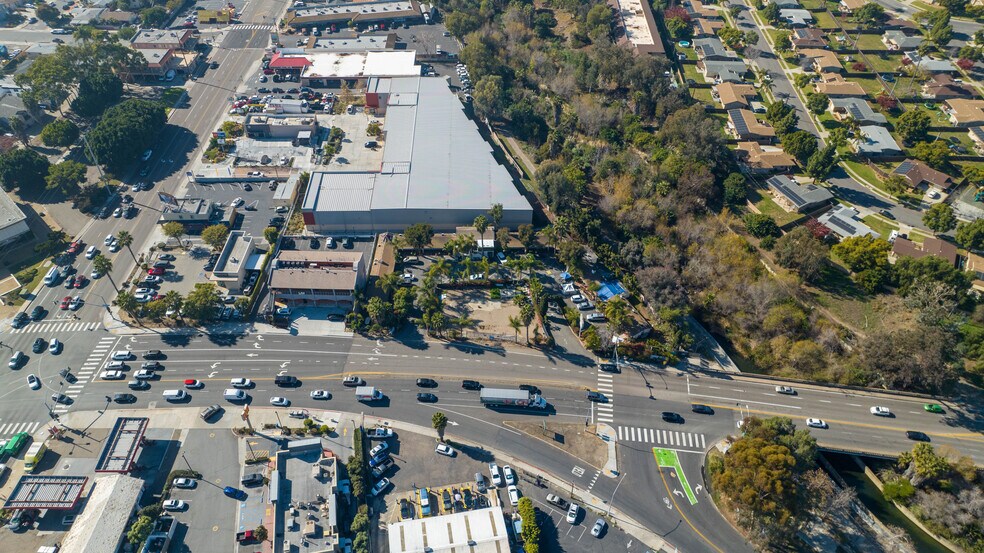 More Photos Of 4780 Mission Bay Dr, San Diego Land For Lease