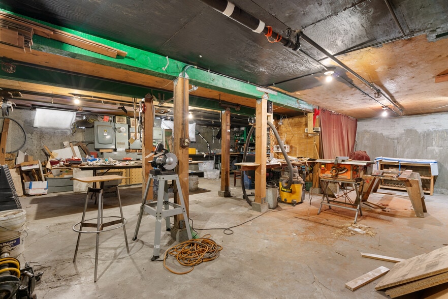 More Photos Of 1114 Bryant St, San Francisco Storefront Retail Residential For Sale