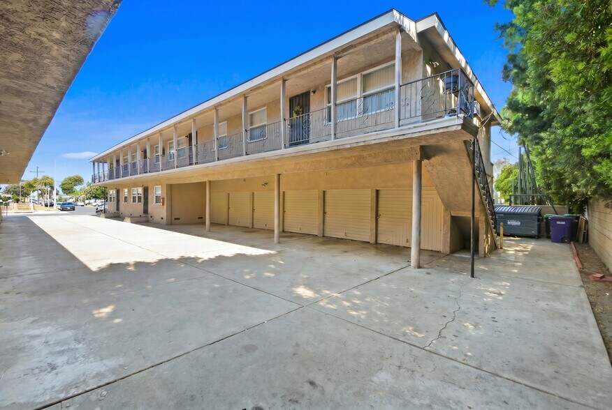 More Photos Of 15732 Santa Ana Ave, Bellflower Multifamily For Sale