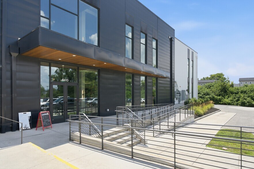 More Photos Of 6100 Robertson Ave, Nashville Storefront For Lease