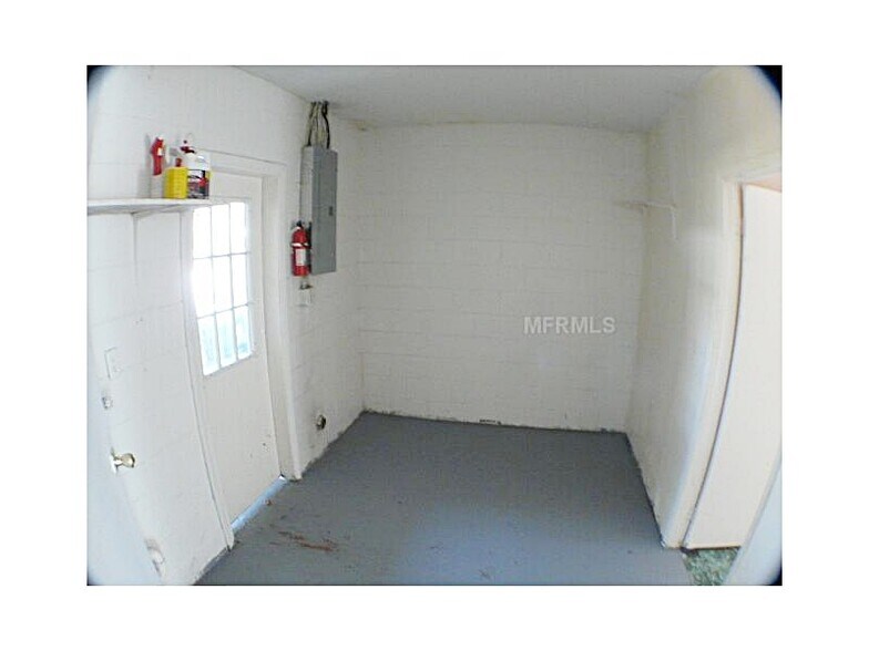 More Photos Of 895 Pasadena Ave, Longwood Multifamily For Sale