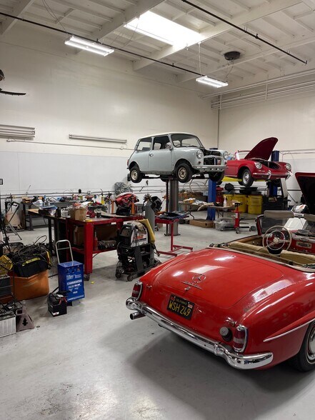 More Photos Of 3440 Stanley Blvd, Pleasanton Warehouse For Lease