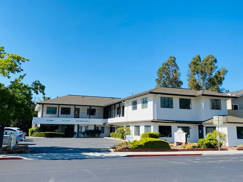 More Photos Of 14375 Saratoga Ave, Saratoga Office For Lease