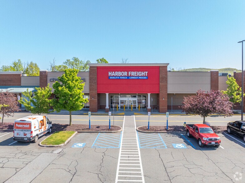 More Photos Of 3-43 Centre Dr, Central Valley Unknown For Sale