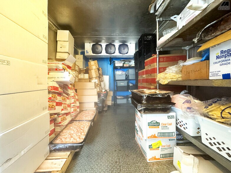 More Photos Of 4960 NW 165th St, Miami Warehouse For Sale