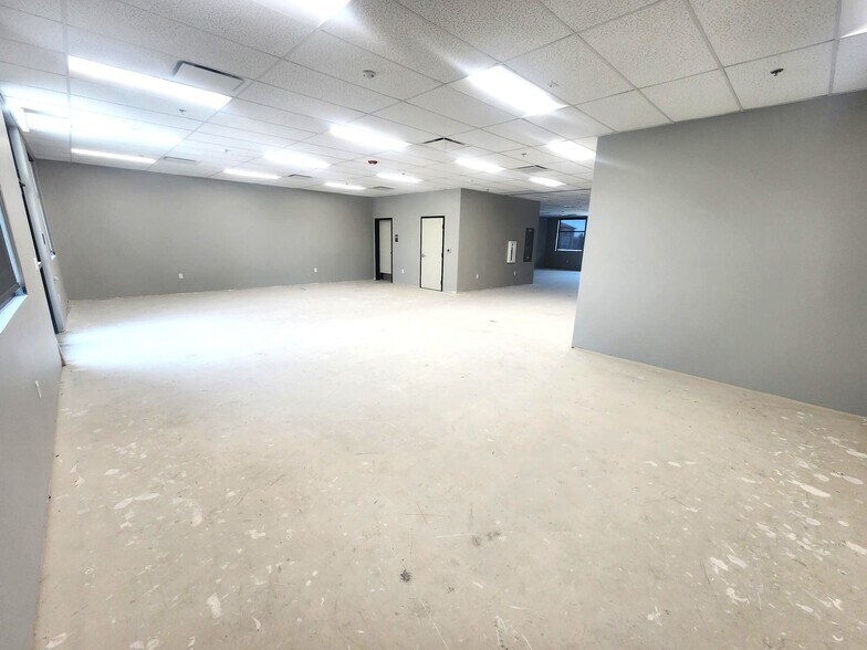 More Photos Of 897 US Highway 287, Broomfield Medical For Sale