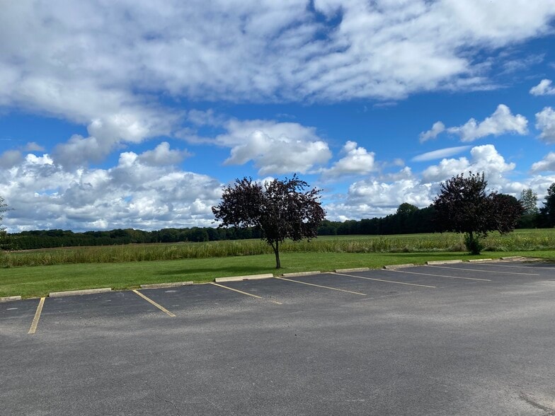 More Photos Of 3333 Lockport Olcott Rd, Newfane Restaurant For Sale