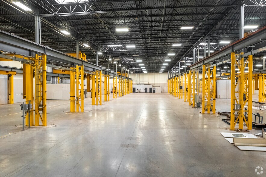 More Photos Of 8620 TX-191, Odessa Warehouse For Sale