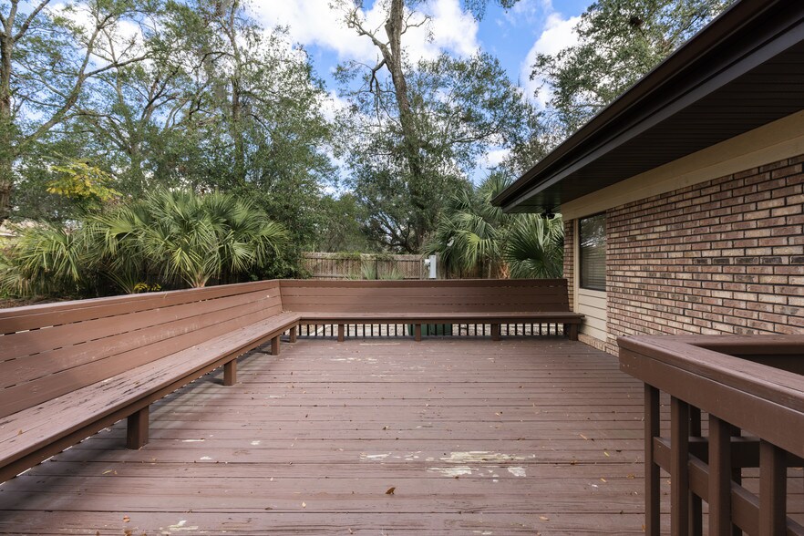 More Photos Of 483 Montgomery Rd, Altamonte Springs Office For Sale
