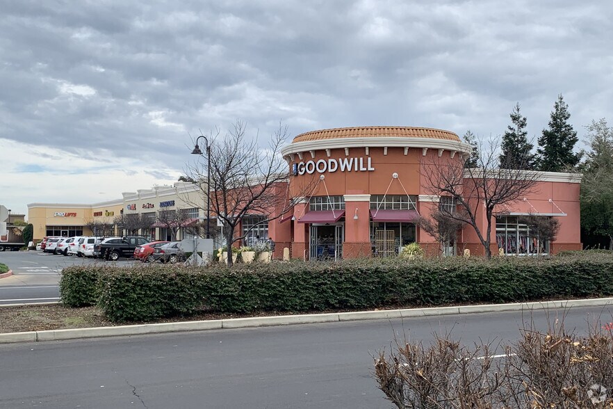 Primary Photo Of 6271 Lone Tree Way, Brentwood General Retail For Lease