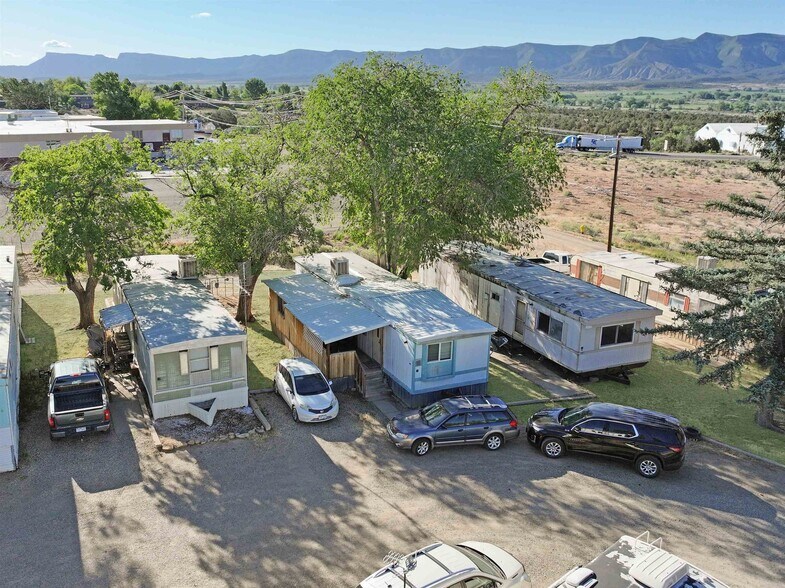 More Photos Of 910 Memorial Dr, Cortez Manufactured Housing Mobile Home Park For Sale