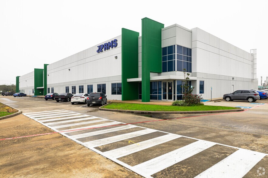 Primary Photo Of 11810 W Fairmont Pky, La Porte Warehouse For Lease