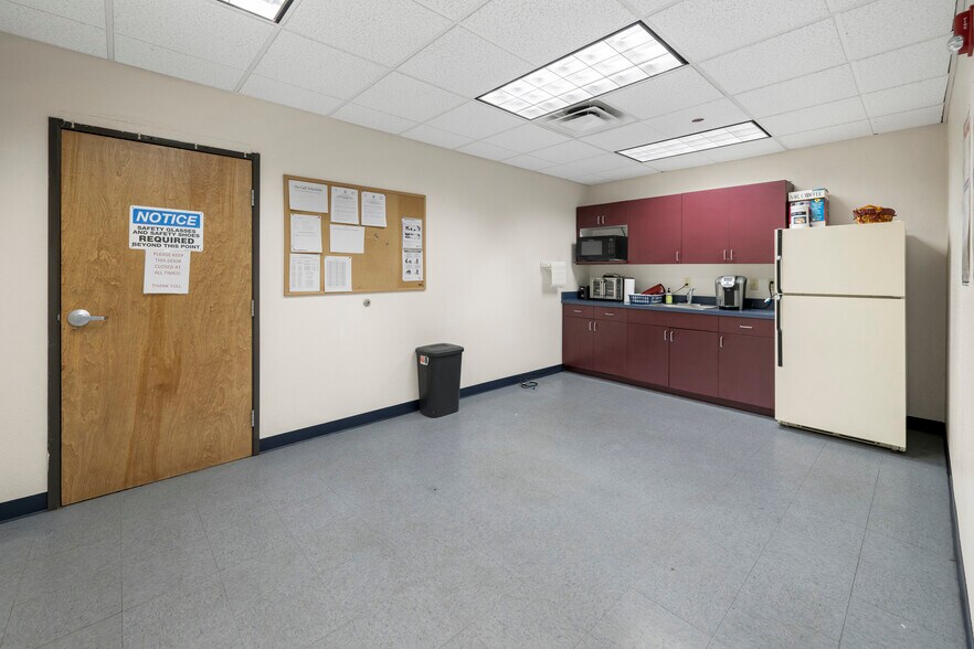 More Photos Of 4855 Joule St, Reno Flex For Lease