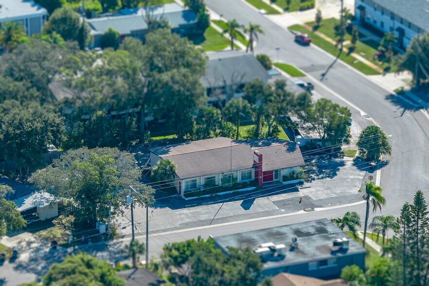 More Photos Of 219 Betty Ln, Clearwater Office Residential For Sale