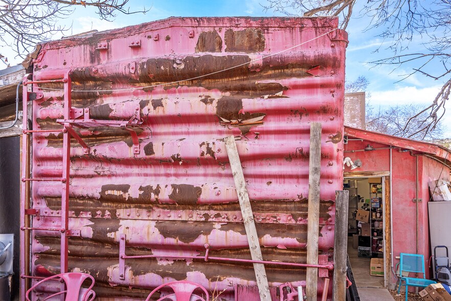 More Photos Of 2849 NM 14, Madrid General Retail For Sale