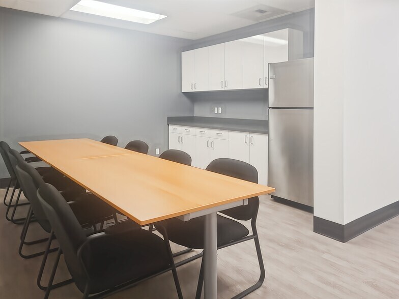 More Photos Of 22232 17th Ave SE, Bothell Coworking Space