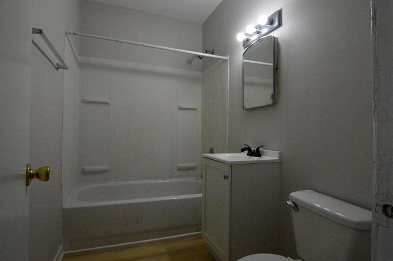 More Photos Of 2416 S 16th St, Omaha Apartments For Sale