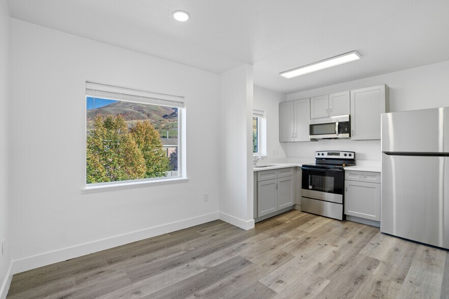 More Photos Of 295 E 800 S, Brigham City Apartments For Sale