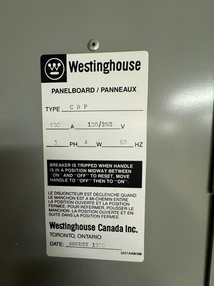 More Photos Of 725 Gibralter St, Norfolk Flex For Sale