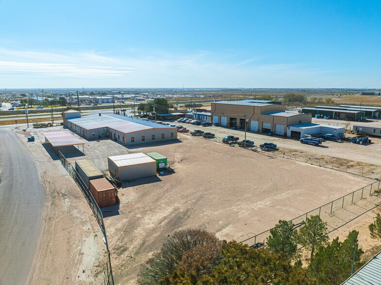 More Photos Of 8100 W Highway 80, Midland Office For Sale