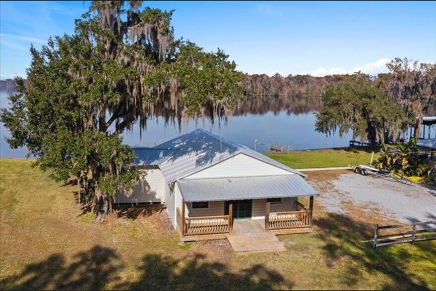 More Photos Of 13555 County Road 13 N, Saint Augustine Specialty For Sale