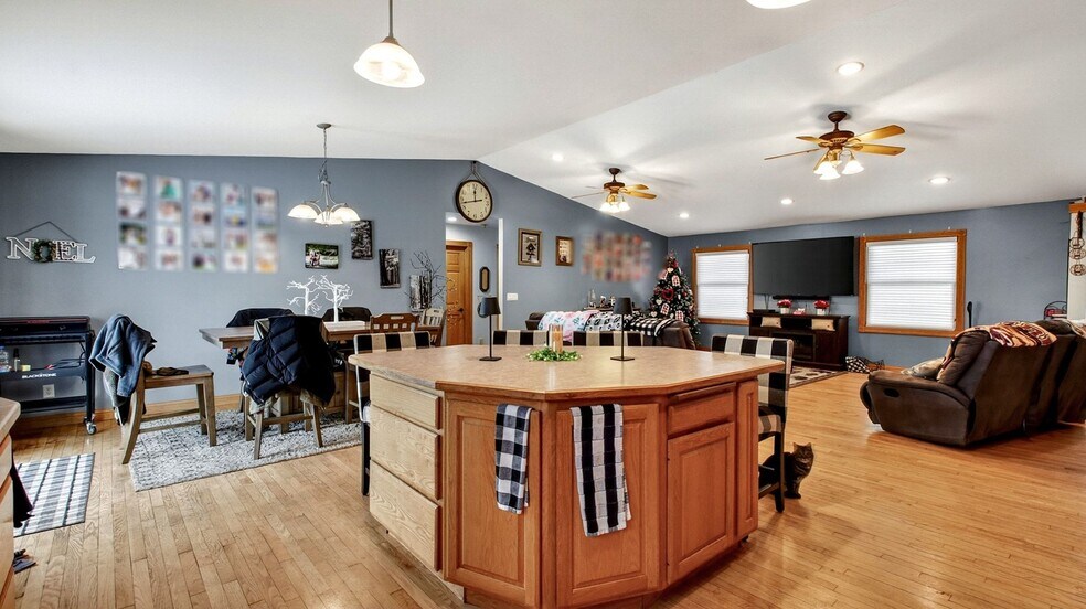 More Photos Of 1631 US Highway 8, Barron Auto Salvage Facility For Sale