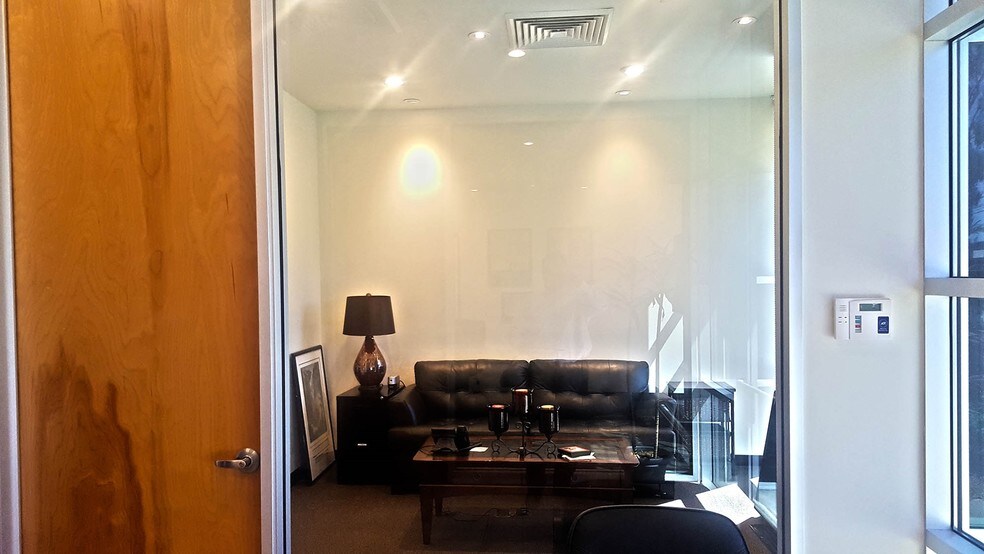 More Photos Of 17200-17288 Red Hill Ave, Irvine Flex For Lease