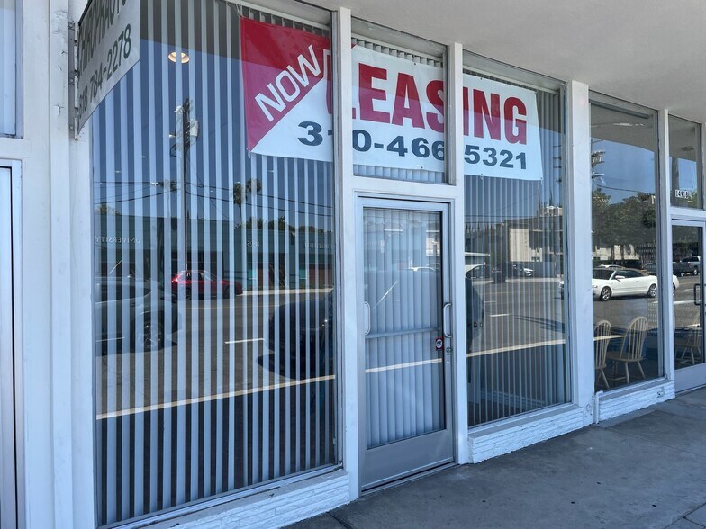 Primary Photo Of 14918 Burbank Blvd, Sherman Oaks Storefront For Lease