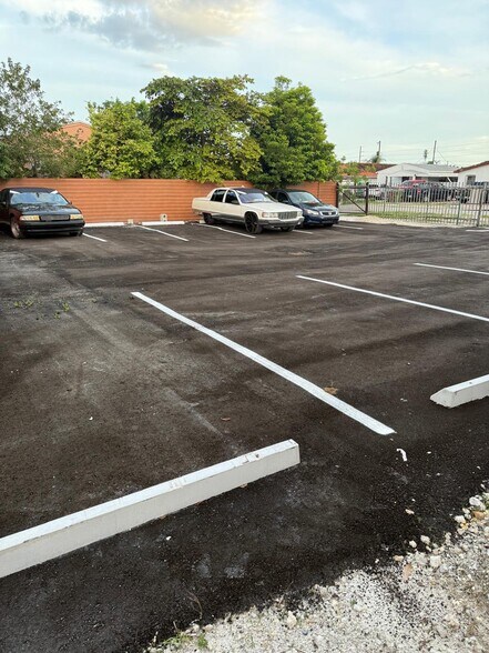 More Photos Of 3521 E 4th Ave, Hialeah Daycare Center For Sale