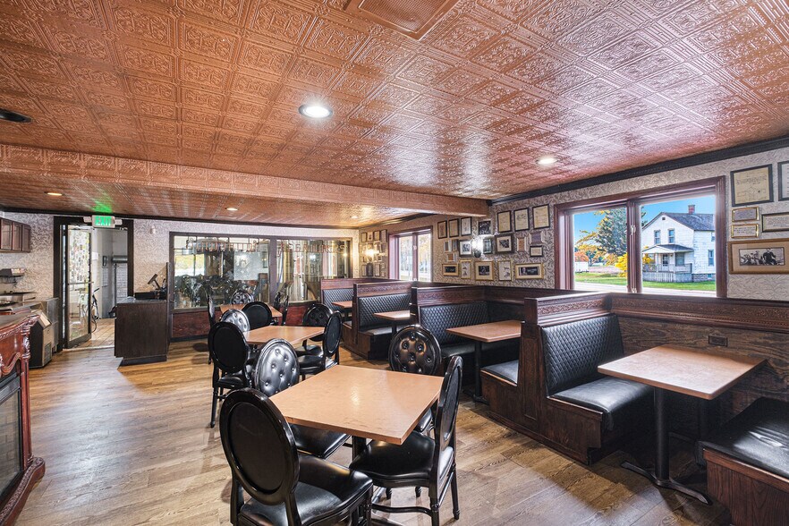 More Photos Of 9264 Saginaw Rd, Richville Restaurant For Sale