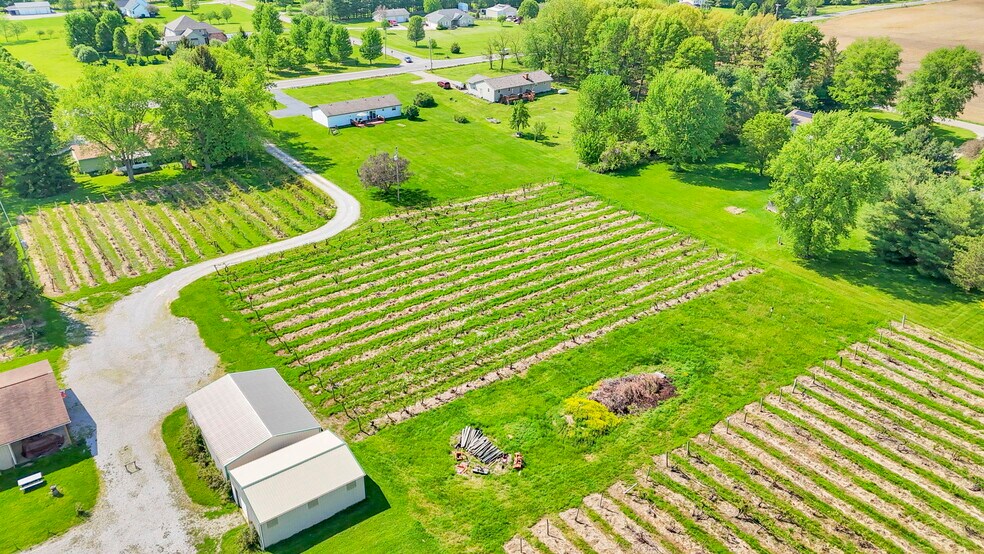 More Photos Of 1900 Winchester Southern Rd, Canal Winchester Winery Vineyard For Sale
