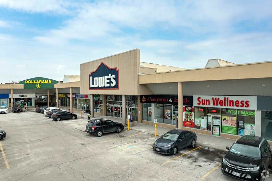 More Photos Of 3003 Danforth Ave, Toronto Storefront For Lease