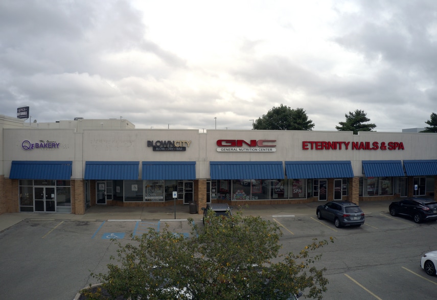 More Photos Of 4744-4800 Fields Ertel Rd, Cincinnati General Retail For Lease