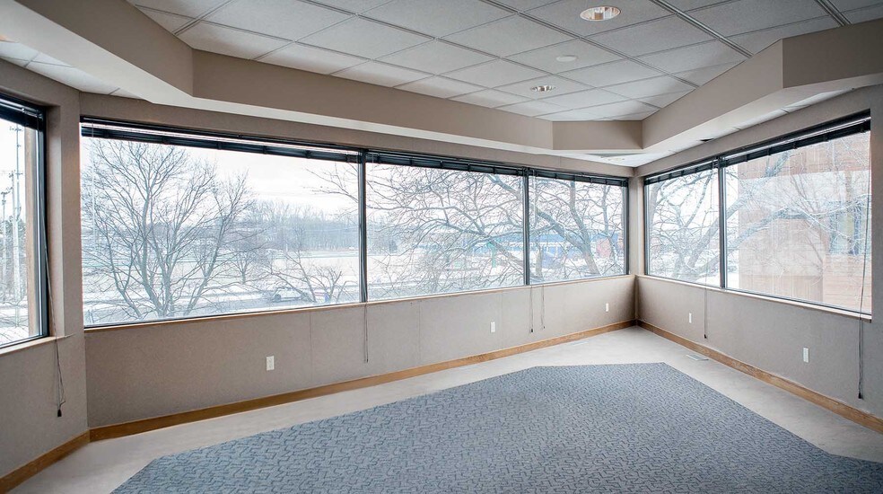 More Photos Of 2845 44th St SW, Grandville Medical For Lease