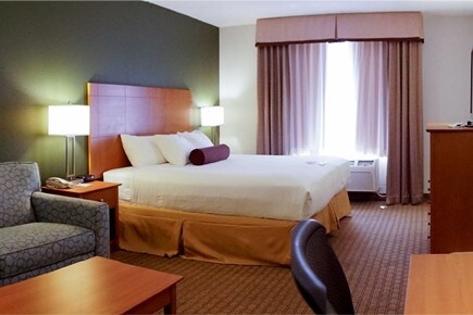More Photos Of 101 Gosai Dr, Bentleyville Hotel For Sale