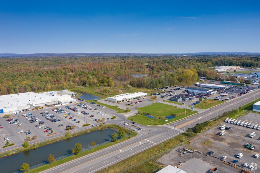 More Photos Of 5817-5823 Rome Taberg Rd, Rome Freestanding For Sale