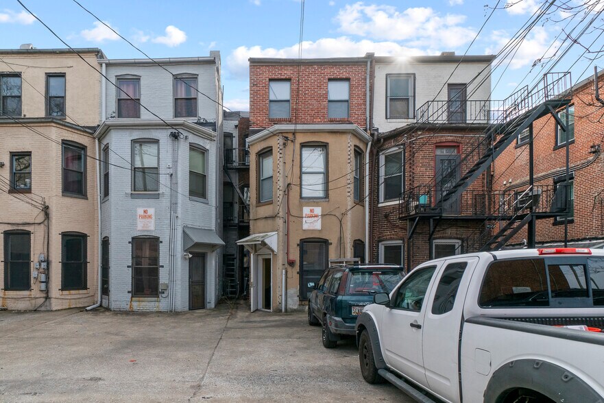 More Photos Of 28 E 25th St, Baltimore Storefront Retail Residential For Sale