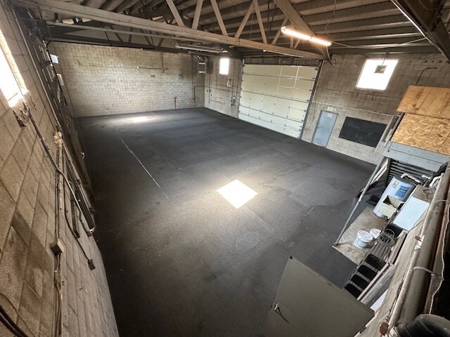More Photos Of 427 Troy Rd, Moscow Warehouse For Sale