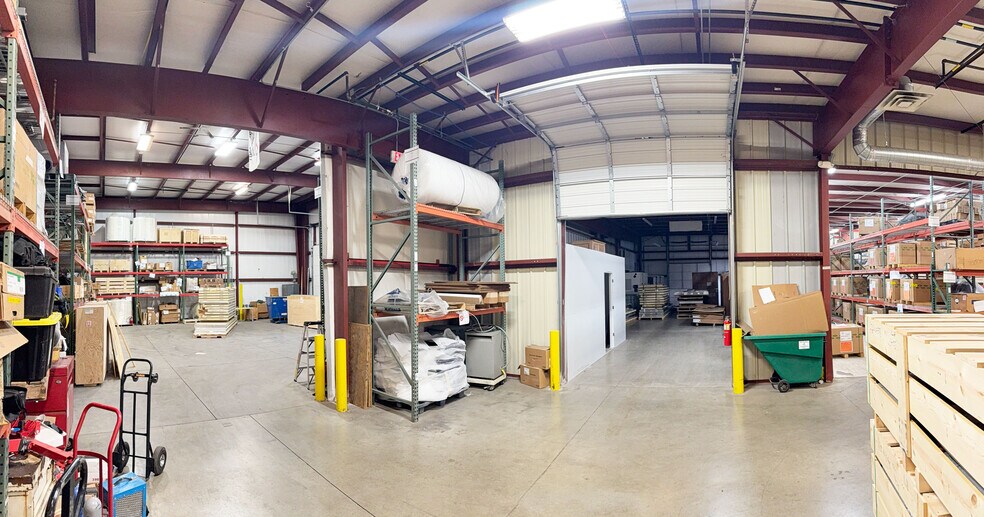 More Photos Of 3919 N Greenbrooke Dr SE, Grand Rapids Manufacturing For Sale