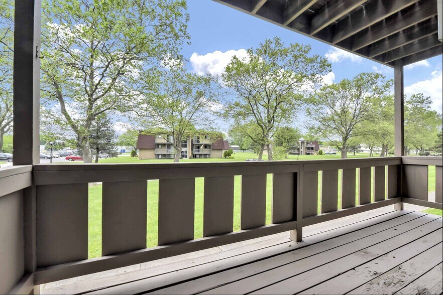 More Photos Of 2612 Pioneer Trl, Sandusky Apartments For Sale