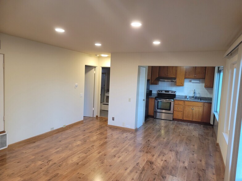 More Photos Of 132 Locksley Ave, San Francisco Multifamily For Sale