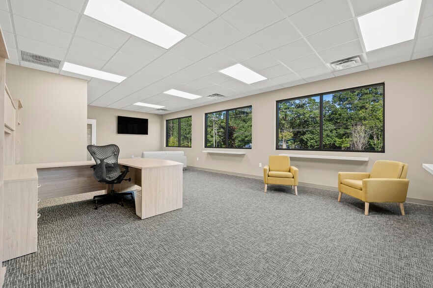 More Photos Of 2990 Brantley rd, Kannapolis Warehouse For Sale